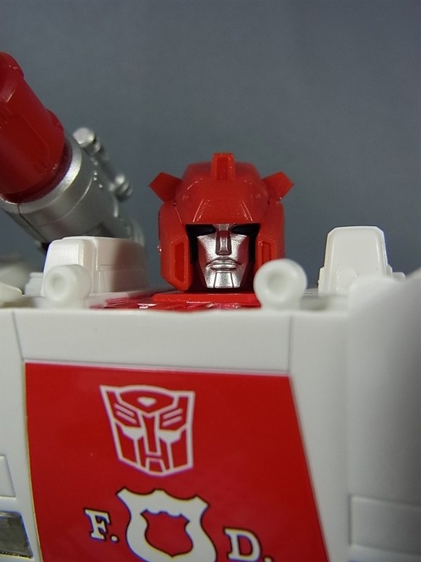 Transformers Masterpiece MP 14 Red Alert New Out Of Box Image  (5 of 18)